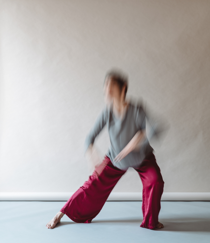 Qigong übung: Der große Drachen taucht ins Meer, Sabine Kröger-Otto